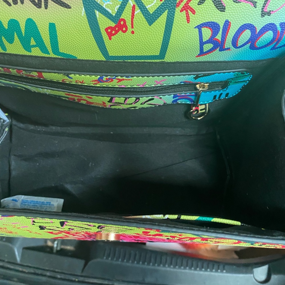 Colorful - Picture 3 of 3